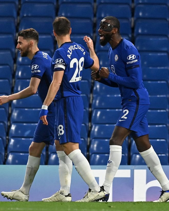 赌场筹码：为什么赌场更喜欢用塑料筹码？（赌场为何偏爱塑料筹码？）