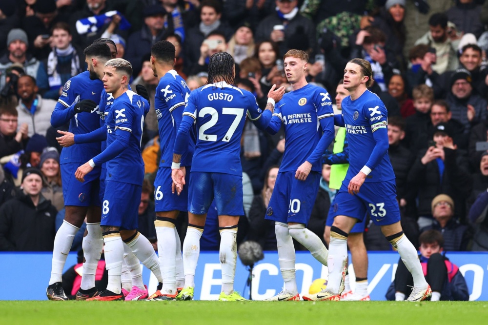 只要你主动我们就有故事