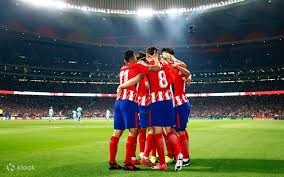 中超：上海海港主场4-1击败深圳队