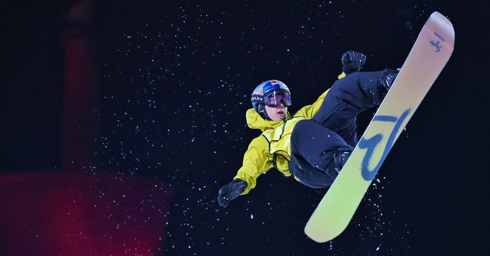 文班亚马30+5，马刺爆冷惨遭逆转！福克斯18中4，火箭旧将暴走