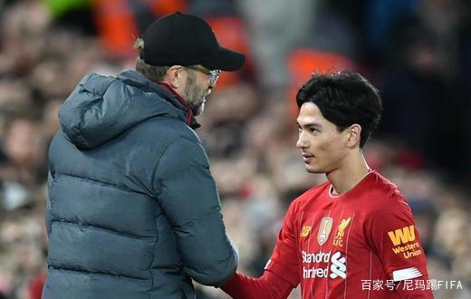 在与主角的 在与主角的