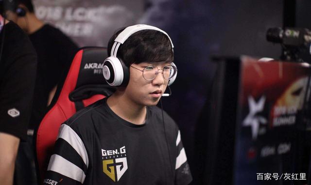 性环境中 性环境中